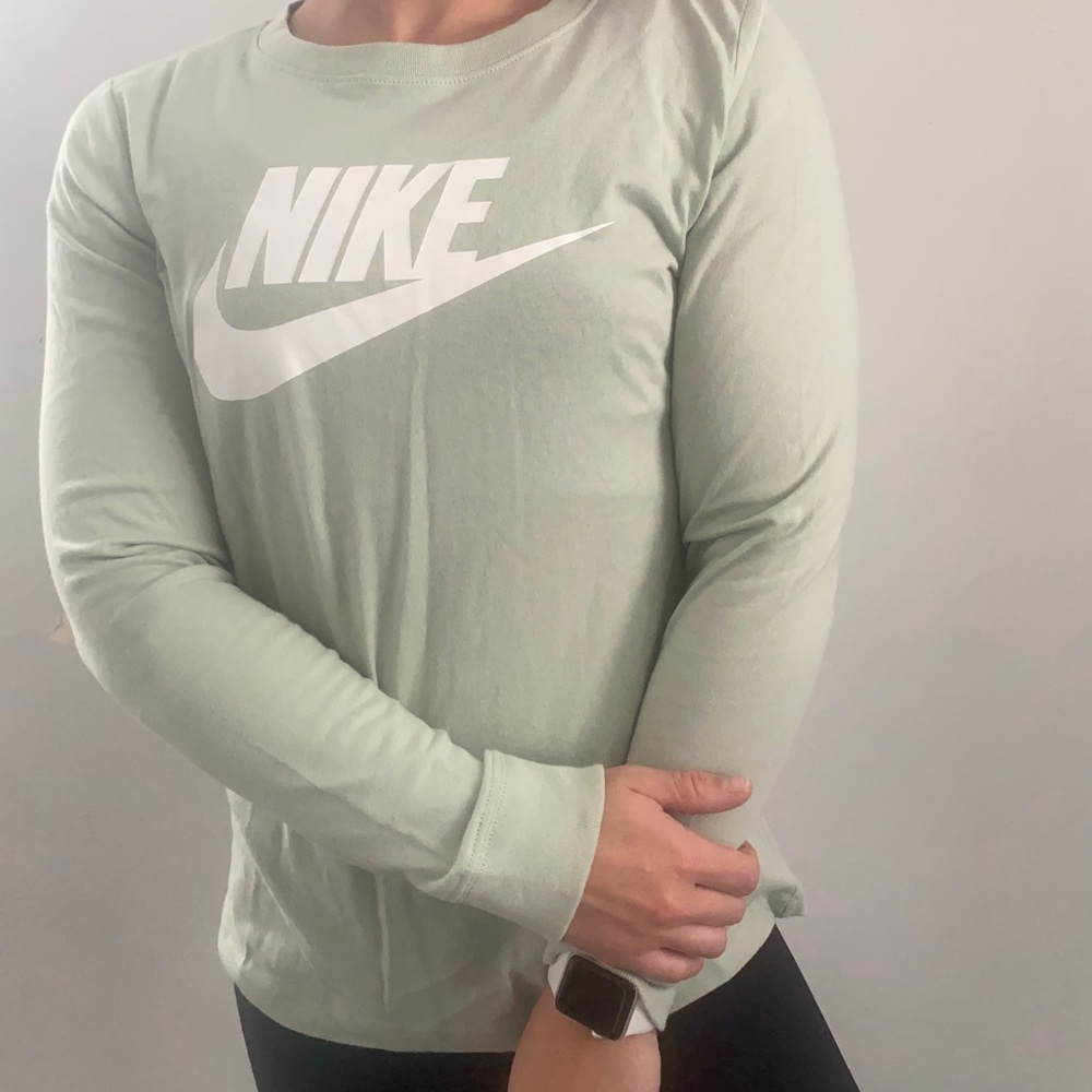 Long sleeve Nike shirt